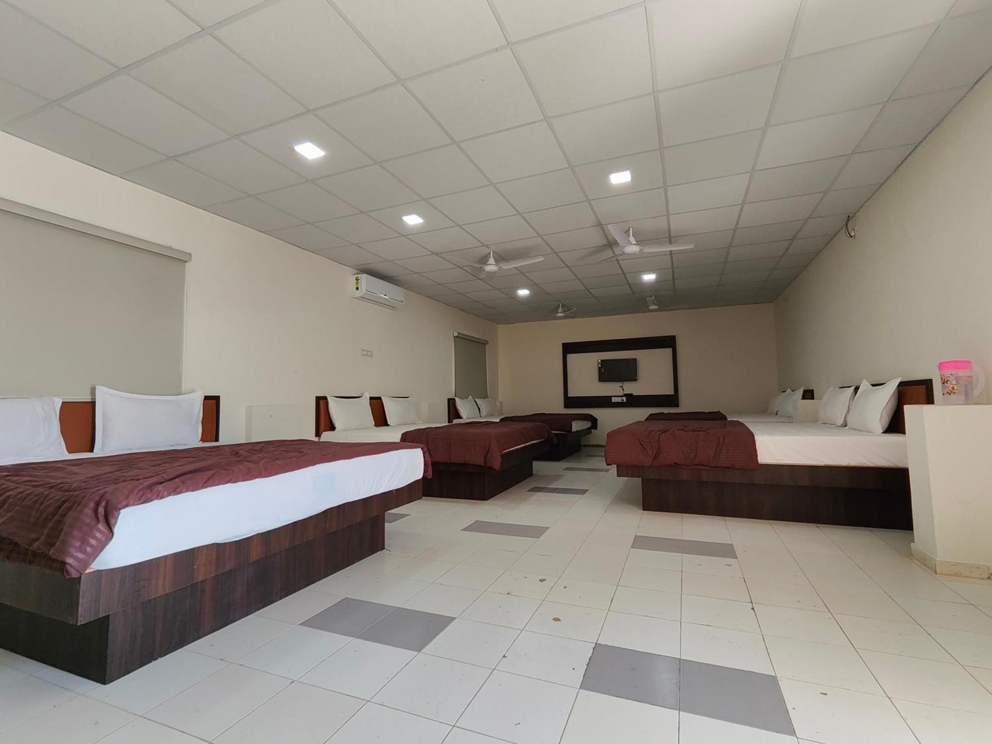 Hotel Heritage Palace Bhuj Exterior photo