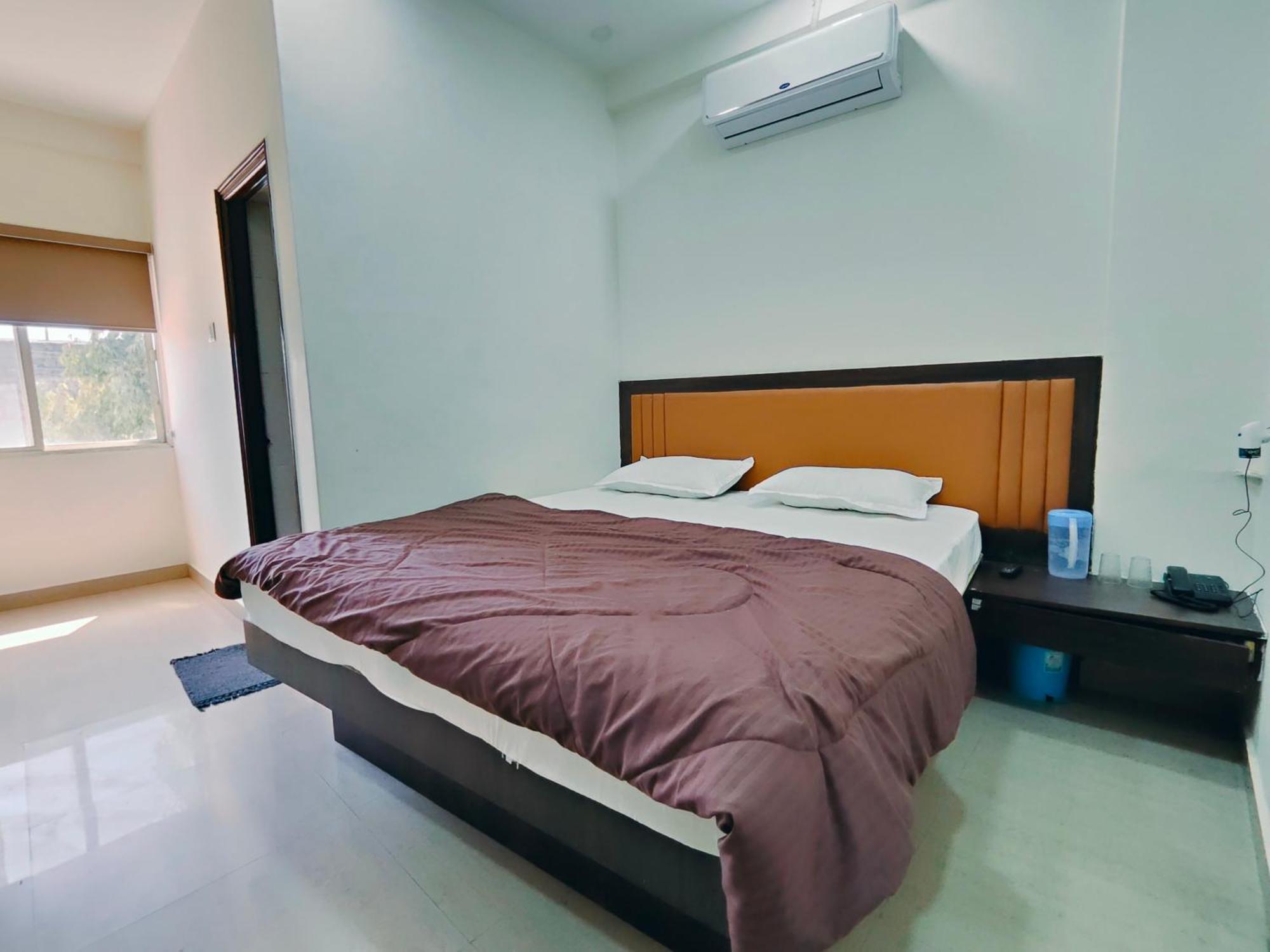 Hotel Heritage Palace Bhuj Exterior photo
