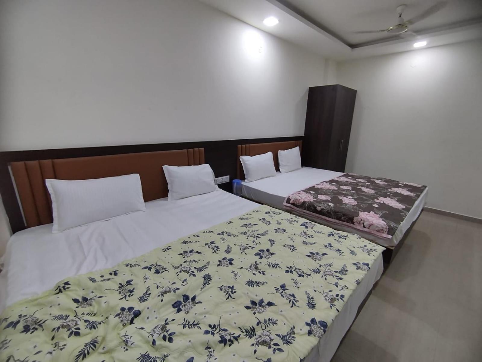 Hotel Heritage Palace Bhuj Exterior photo