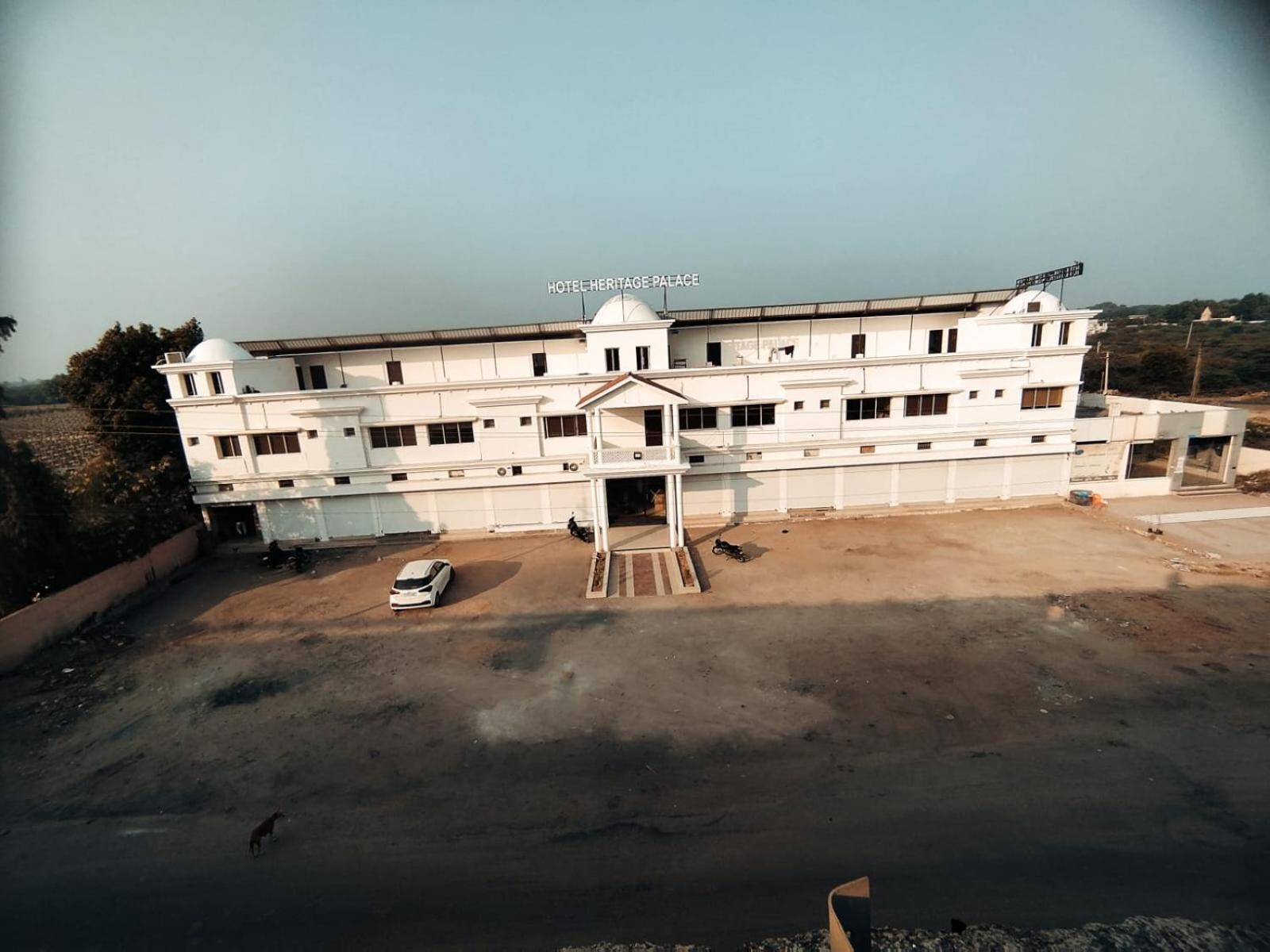 Hotel Heritage Palace Bhuj Exterior photo